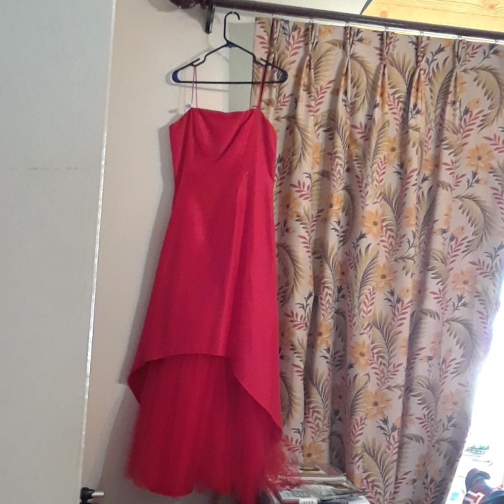Red prom dress